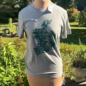 J. Crew Mercantile Broken -In Gray T-Shirt with Green Ireland Graphic Sz xs🎄🎄🎅🎅